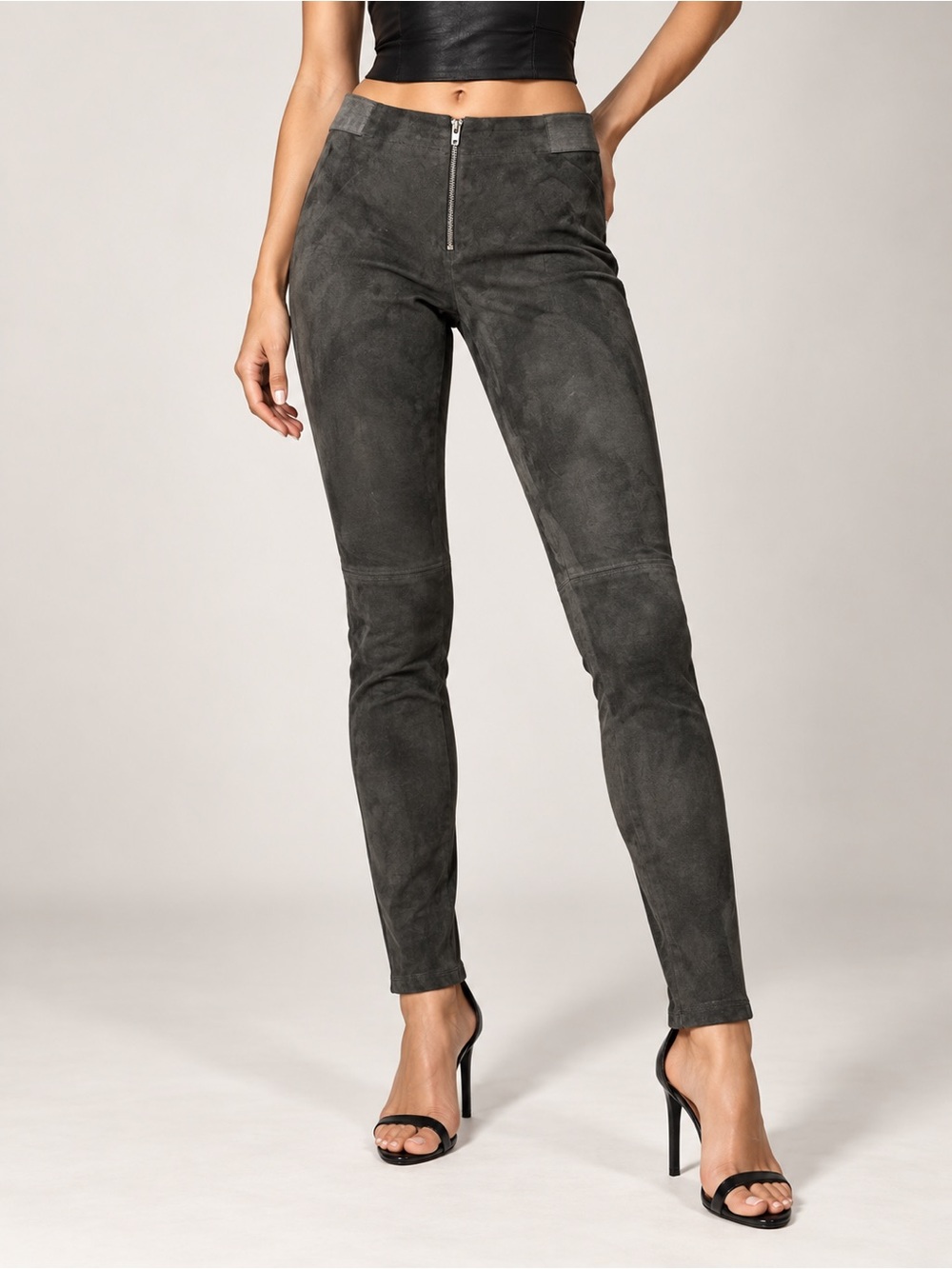 Alice + Olivia Base Size 8 Lambskin Suede Leather Skinny Pants Leggings